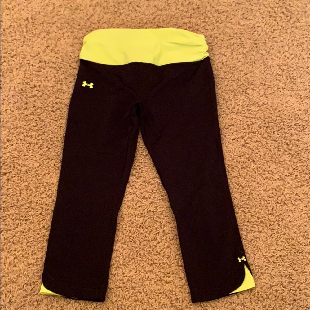 Under Armor leggings !